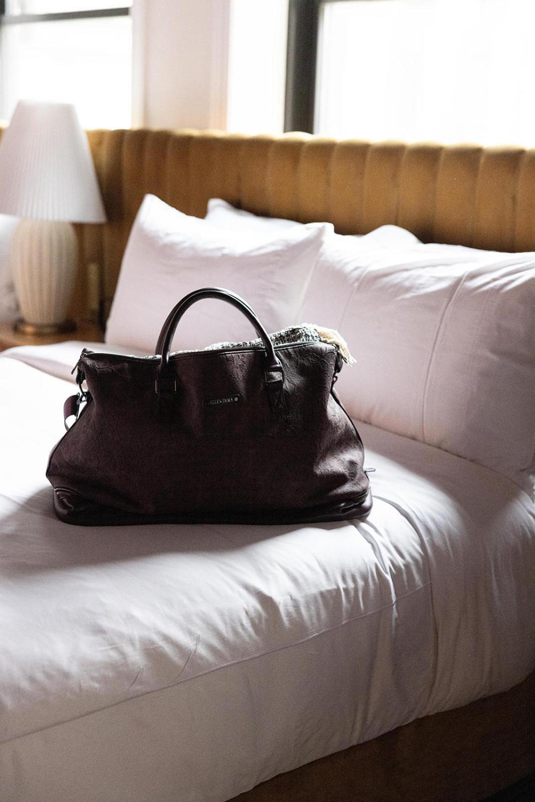 Fidelity Hotel Кливланд Екстериор снимка